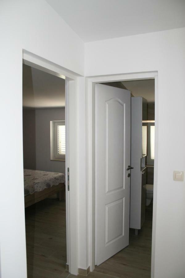 Apartment Aria Banjol Exterior foto